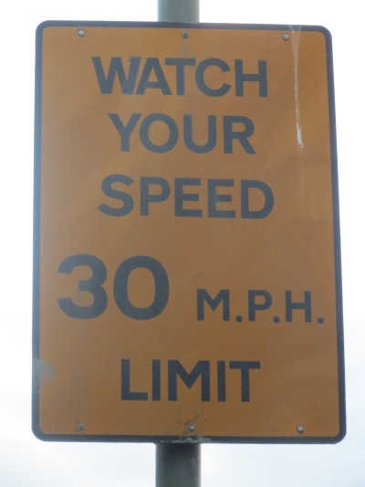 Verbose_Speed_Limit_Sign
